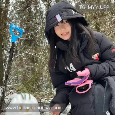 穆含茹